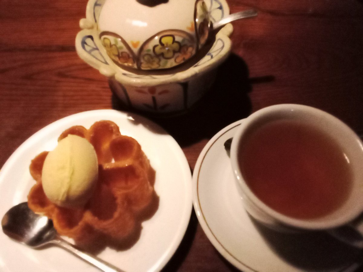 AZ75823537's tweet photo. 4/13 12時台 #くらしのラジオ 新番組✨第2木曜は #本庄パン処麦と豆 の宇田さんがコメンテーターで登場の「 #BreadStation 」お楽しみにです!︎💕︎🍞
明日も #ほんじょうFM 盛り沢山!お楽しみに‼️ https://t.co/R9Xu18GkEW