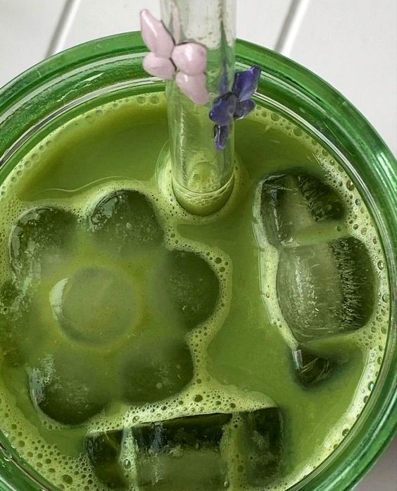 flower-shaped ice