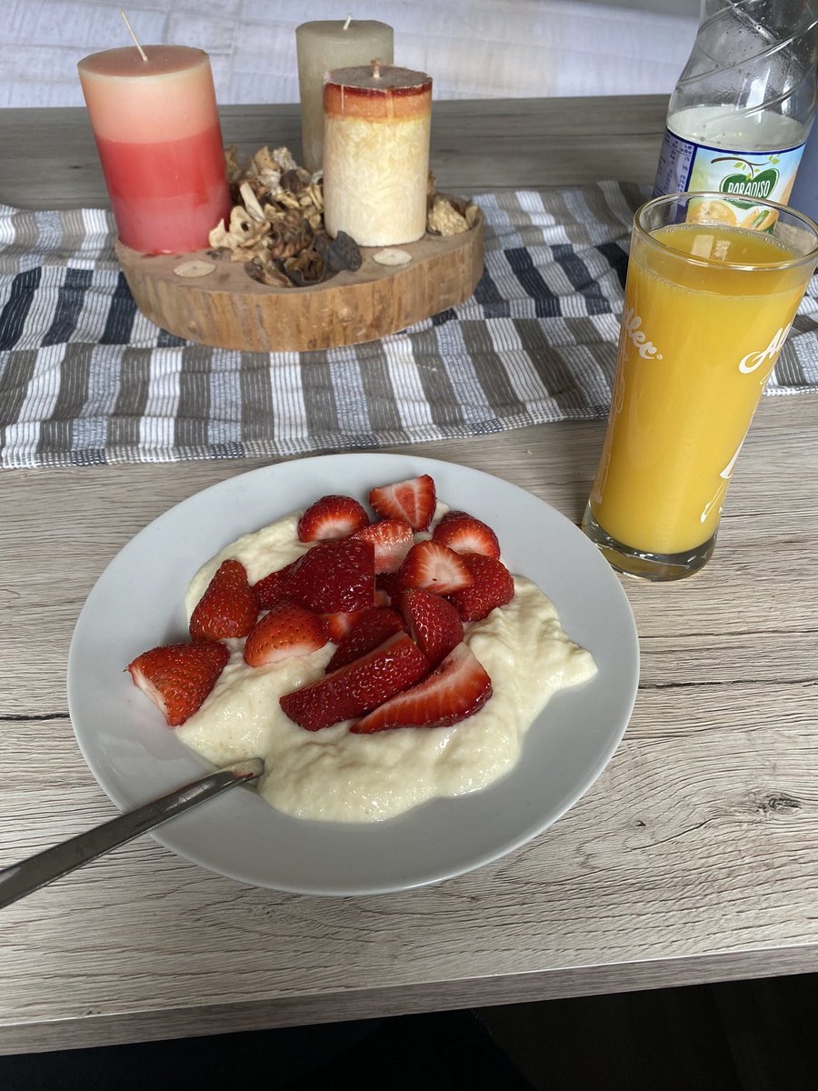 Nom :3 warum sind Erdbeeren aktuell so billig?