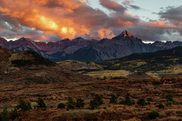 nbrandsberg's tweet photo. MOUNT SBEFFELS SUNSET:
https://t.co/TpmblV1yMw
#colorado #dallasdivide #mountain #sunset #nature #naturephotography #photography #travel #AYearForArt #BuyIntoArt #springforart #ArtMatters #mastodonart #mastoart #photography #TheArtDistrict #artbooster #artcollector https://t.co/raPI27bnmZ