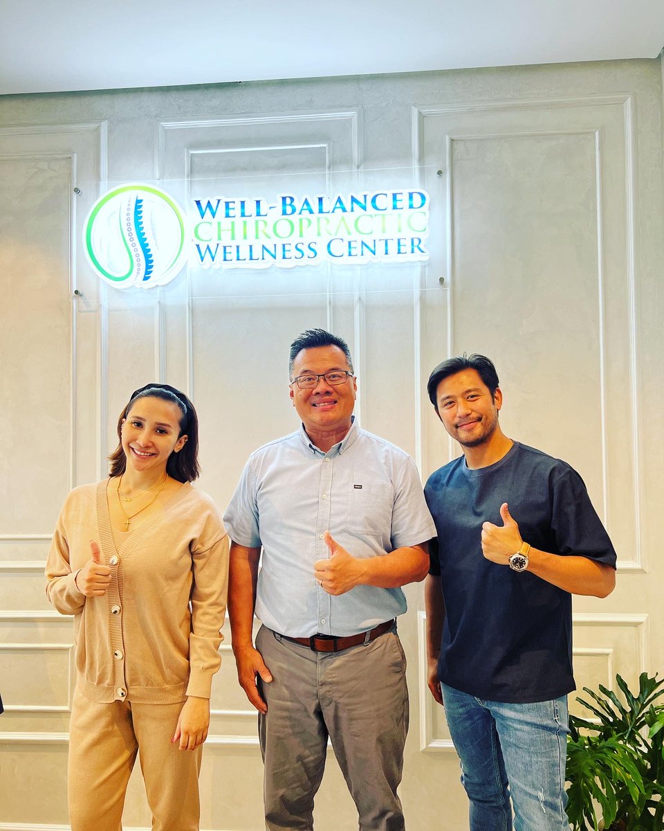 DrKimKhauv's tweet photo. Honored having @gohingmelissa and @nacinorocco visit our office. Thank you for your service and trusting us for your chiropractic care. 

#chiropractic #adjustments #healthiswealth #healthylifestyle https://t.co/9ByrOJpZOy