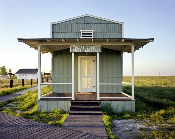 TLPL_WI's tweet photo. Library Photos by Robert Dawson from @LibraryCongress https://t.co/obsb1qgVcA https://t.co/TdVqdM3awM