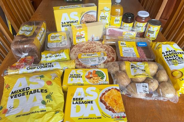 JotunIF's tweet photo. @realPhoenixFire Went to the local supermarket and they were doing a communism smh https://t.co/vnJglKjuzD