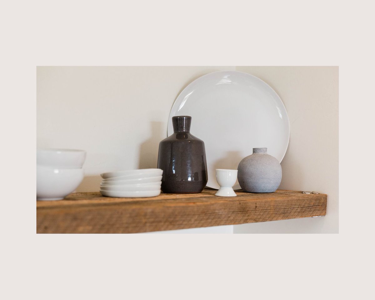 tkd_Uxbridge's tweet image. White Clean Modern Minimalist Kitchen Inspiration. #kitcheninspiration #kitchendesign #kitcheninteriordesign