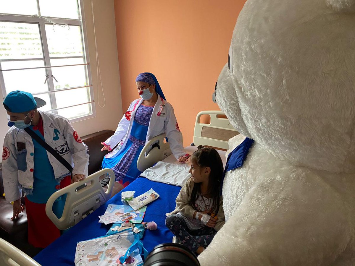 Doctora Clown tweet media