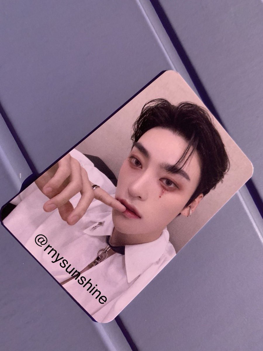 taeseonz's tweet photo. crazy as hell https://t.co/6ZCutVuKTs