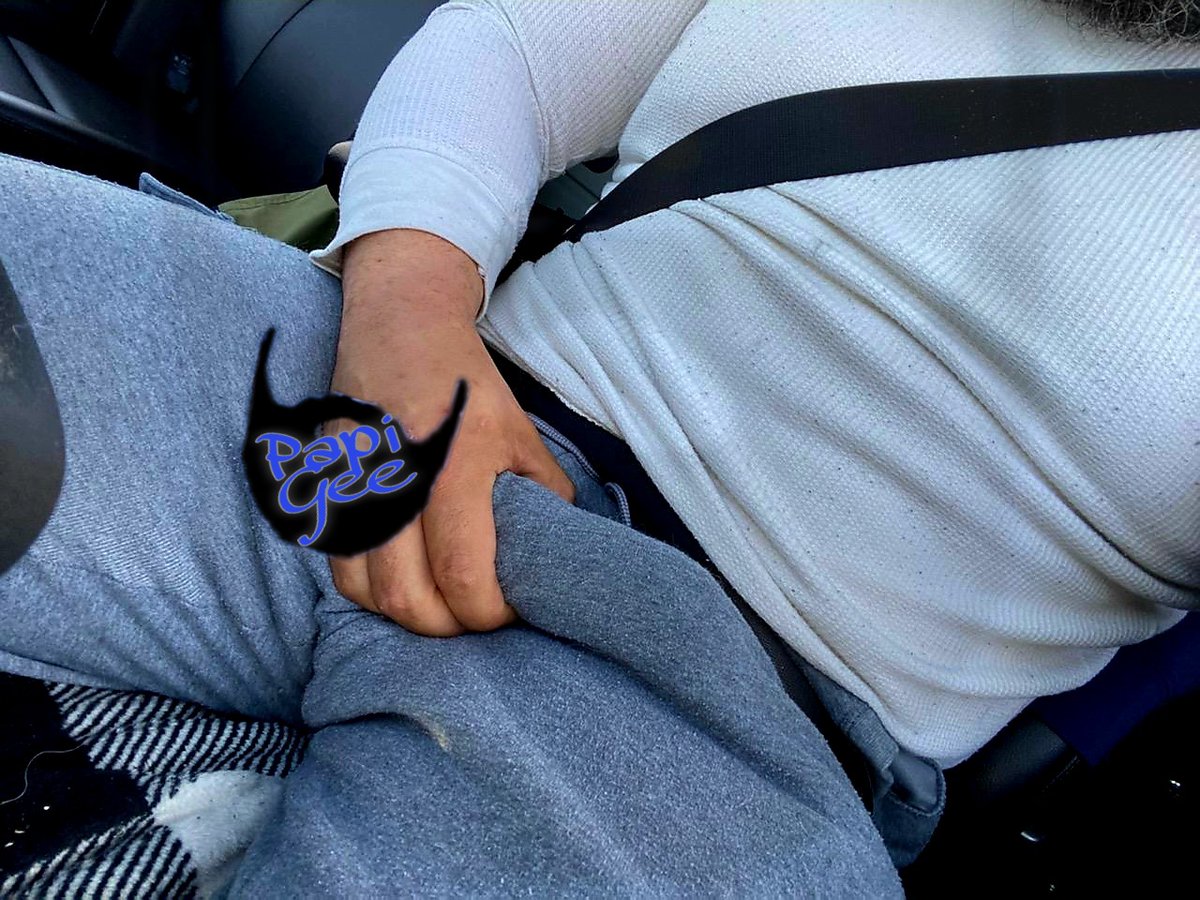 PapiGee420's tweet photo. WORK WOODY WEDNESDAY 😈
Nothin like gettin that text that makes your drive alot more fun

Follow my BU: @PapiGee420bu https://t.co/ZuXP866PPO