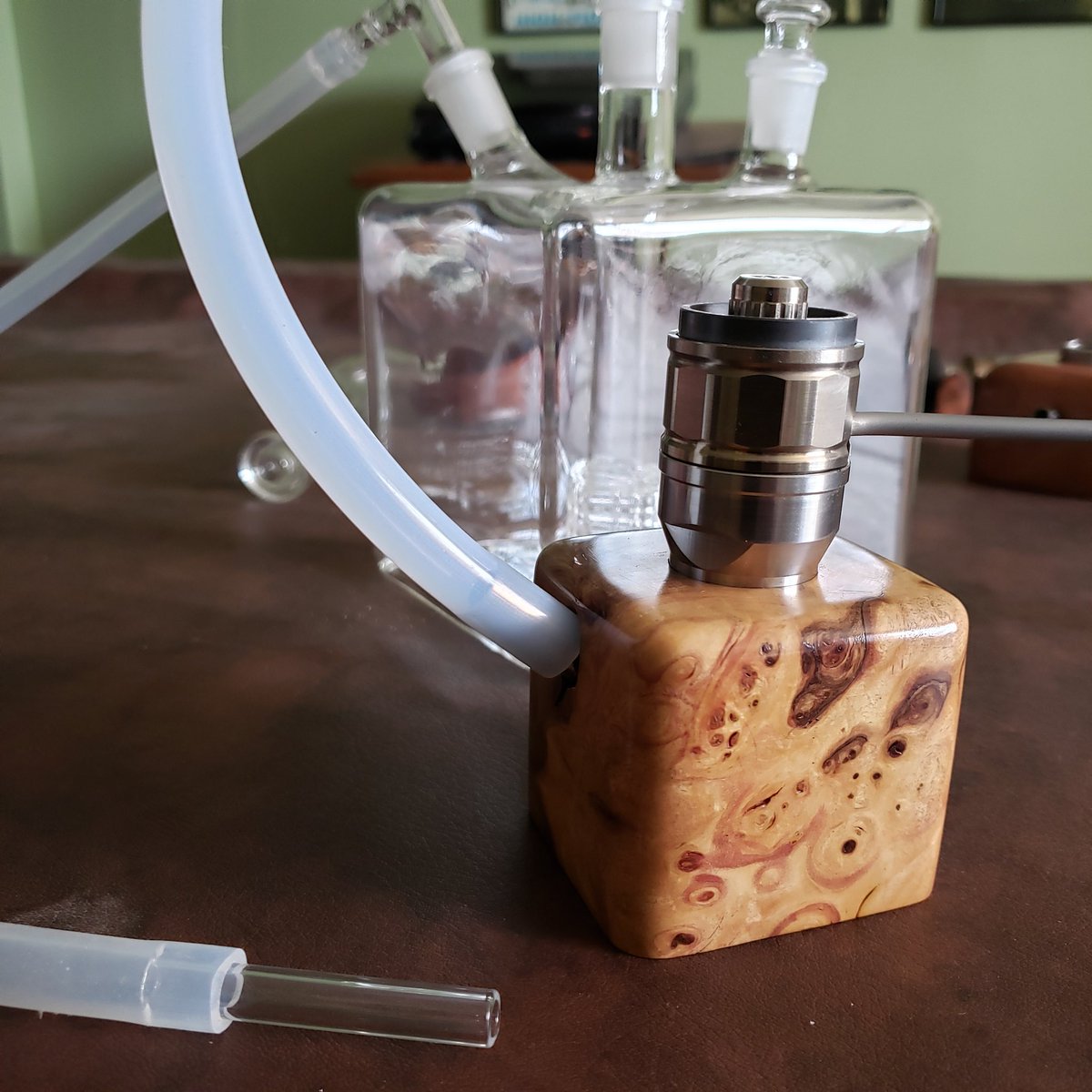 New products
CONVECTORIUM for
22mm Diffuser Ball Vaporizers 
in Amboyna Burl 
#cannabishardware #vgoodies #exoticwood #dryherbvape