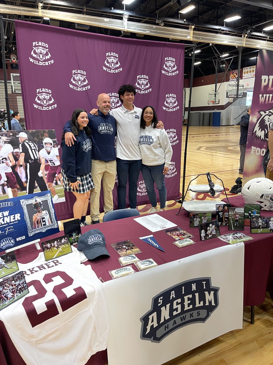 PlanoBasketball's tweet photo. Committed!!! https://t.co/KWeC4QCUCY