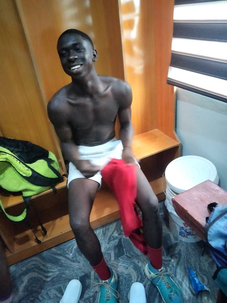 BASSEYPASCAL4's tweet image. Living up to the dream pray to God for more blessings 🙏
All thanks to nnaji family foundation for this great opportunity God bless 🙏
@NnajiFamily 
@ZekeNnaji_Hoopz