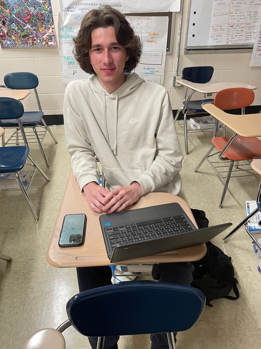 KHSCapstone's tweet photo. Eli Hicks is researching how demographic changes in Knox County may affect future election results. He is KHS valedictorian and plans to attend @UTKnoxville on the pre-law track. https://t.co/S9EWeQgypN