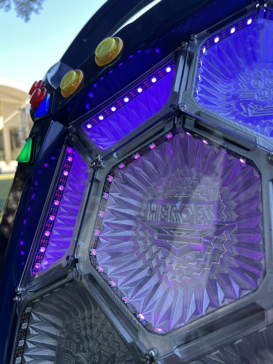 AndrewASink's tweet photo. AMAZING installation for #CLTShout from @SuperDaftBros!
Itโs a giant 3D printed arcade-themed egg, with TONS of Charlotte, NC references hidden all over.
Cool piece of #CLT history! https://t.co/HC5oCiJTsH