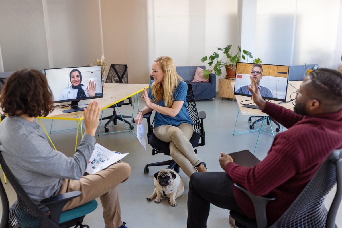 Mercer US (@mercer_us) on Twitter photo It's hard to form bonds around the watercooler when employees work remotely. Here are three ways #HR can build bonds between employees no matter where they are bit.ly/3zQQwOT in <a href="/TalentCulture/">TalentCulture</a> via <a href="/MeghanMBiro/">Meghan M. Biro ⚡️</a>. #FutureofWork #RemoteWork It's hard to form bonds around the watercooler when employees work remotely. Here are three ways #HR can build bonds between employees no matter where they are bit.ly/3zQQwOT in <a href="/TalentCulture/">TalentCulture</a> via <a href="/MeghanMBiro/">Meghan M. Biro ⚡️</a>. #FutureofWork #RemoteWork