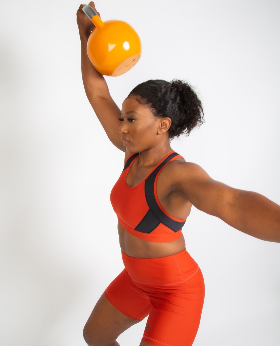 healthyishott's tweet image. Weighted Wednesday - Upper Body💪🏼

Perform each exercise for 40s and rest for 20s. Repeat the circuit 2-3x!
 
Head over to our IG page for then FULL workout! 

#HealthyIsHot #HealthyHabits #UpperBodyWorkout #WeightedWednesday