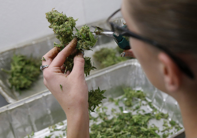 Hazy weed enforcement sparks reefer madness in New York buff.ly/3WtjL3X