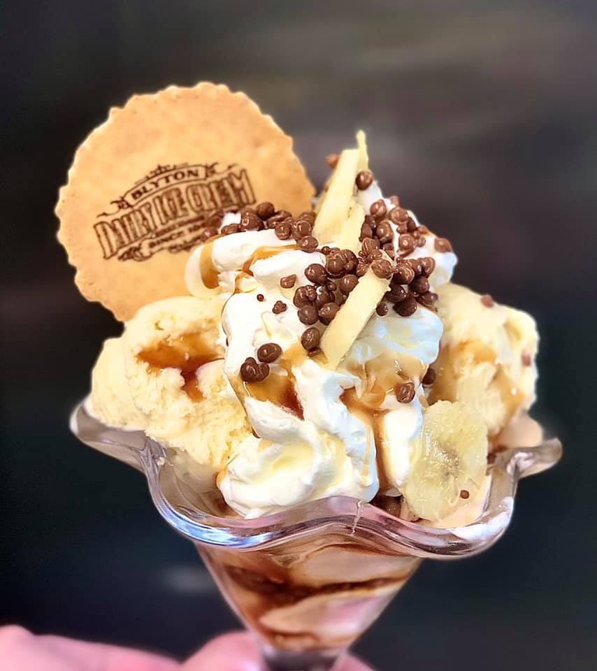 THIS WEEK'S DESSERT OF THE WEEK: ICE CREAM SUNDAES From classics Knickerbocker Glory to Make your own! Over 30 varieties of ice cream sundaes available!