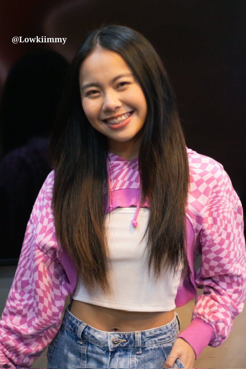 Lowki_mmy's tweet photo. 23.04.12 KAIA SOPHIA
@KAIAOfficialPH and @sonymusicph
@KAIA_Members π¦ Labyuu alwayss π
MAALAALA MO KAIA
#KAIA #KA1Anniversary #MMKAIA #KAIA_SOPHIA https://t.co/LFwXLR1nSn