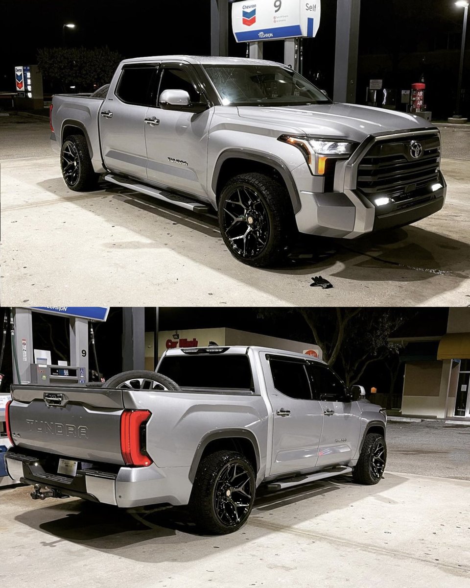 4PlayWheels's tweet photo. Just a clean looking Tundra at the gas station.
Owner: @_remi_n_wife_
Sitting perfectly on 4P06's in a 22x10 size option. Yes, in stock NOW! :)
#4playwheels #liftedtrucks #loweredtrucks #tundra #toyotatundra #sr5 #sr5tundra #trdperformance #trd #tundrawheels https://t.co/CMhY0sIu44