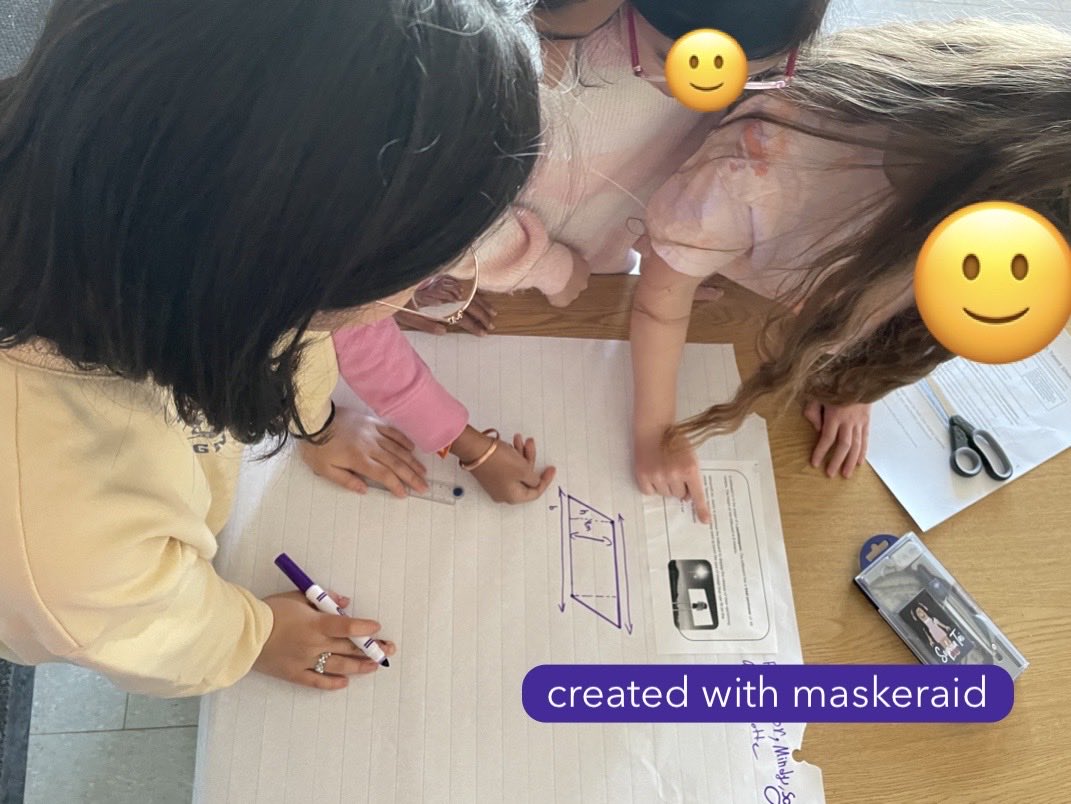 MJS_teach's tweet image. Rich conversations, active problem-solving and feelings of support and encouragement as we explore area and perimeter! Portable 9 is rocking the teamwork! ⁦@lkwwrdsb⁩ ⁦@wrdsb⁩