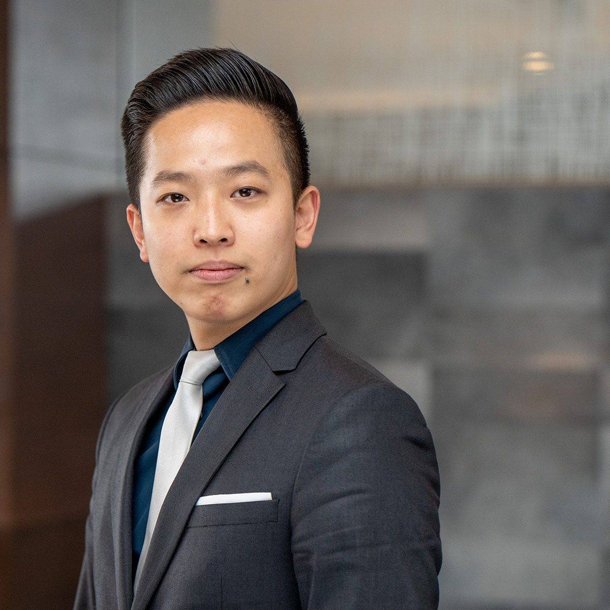 SenecaBusiness's tweet photo. Hospitality graduate takes his talents (and work ethic) to Southern California
#SamKim named manager of iconic #BeverlyHilton
READ MORE:
https://t.co/q560gvF4KB
#SenecaProud #SenecaSoHT #SenecaAlumni https://t.co/kVV2d1IBXj