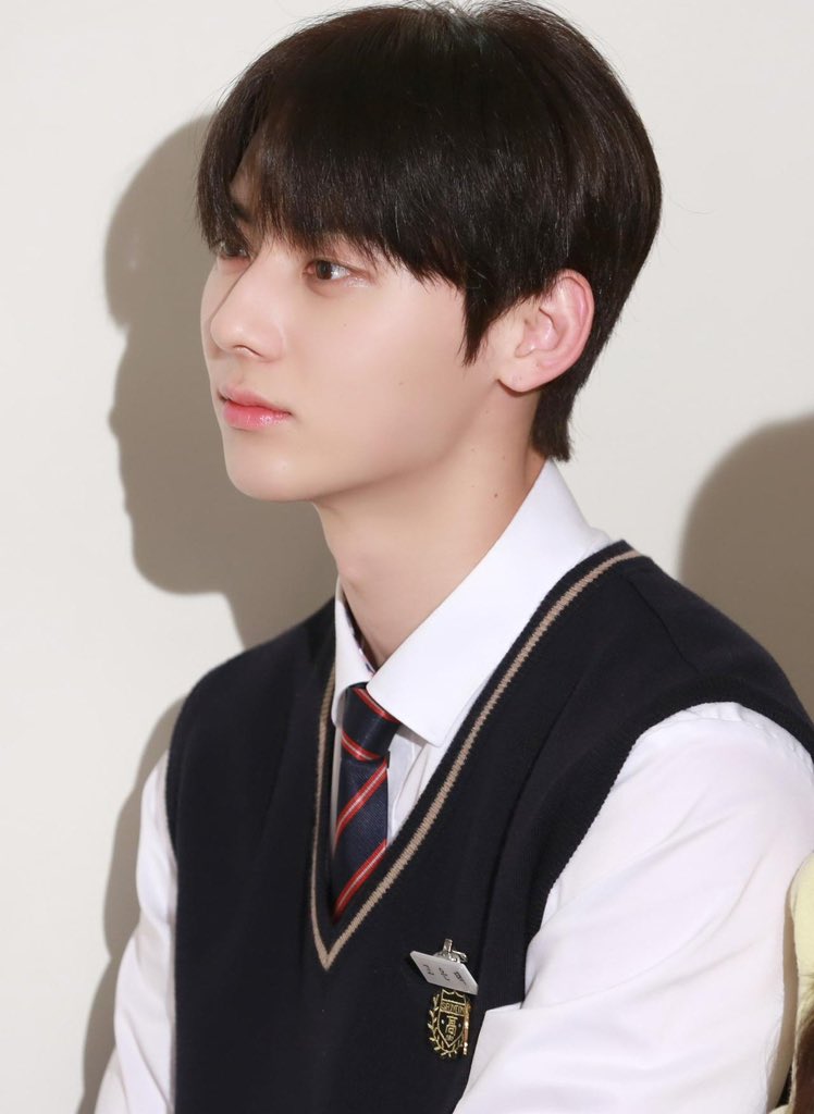 minspolaris's tweet photo. 😭😭😭 https://t.co/ktvmAaSk1f