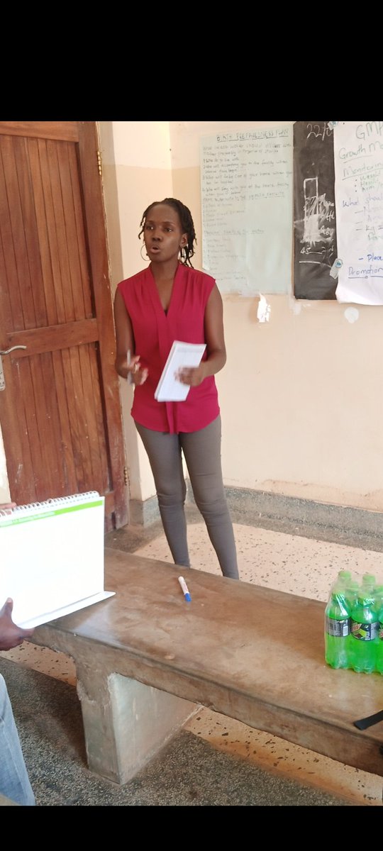 j_ANampiima's tweet photo. Caught in service🤗🤗🤗
#ICHDs
#Growthmonitoring
#Growthpromotion
#Childhealth
#CHWs https://t.co/UC7z7N8Lgr