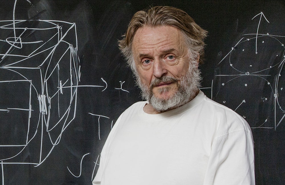 SrinivasR1729's tweet photo. Three years ago today, the world lost a brilliant mathematician and gentle soul, Professor John Horton Conway, in Princeton. He will always be remembered for his invention of the "Game of Life", a cellular automaton that inspired ideas about complexity, computation, (1/2) https://t.co/4bGluNcfwg