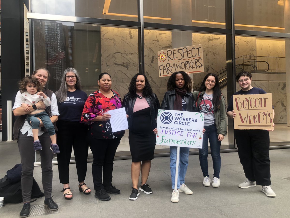 Carmen De La Rosa tweet media