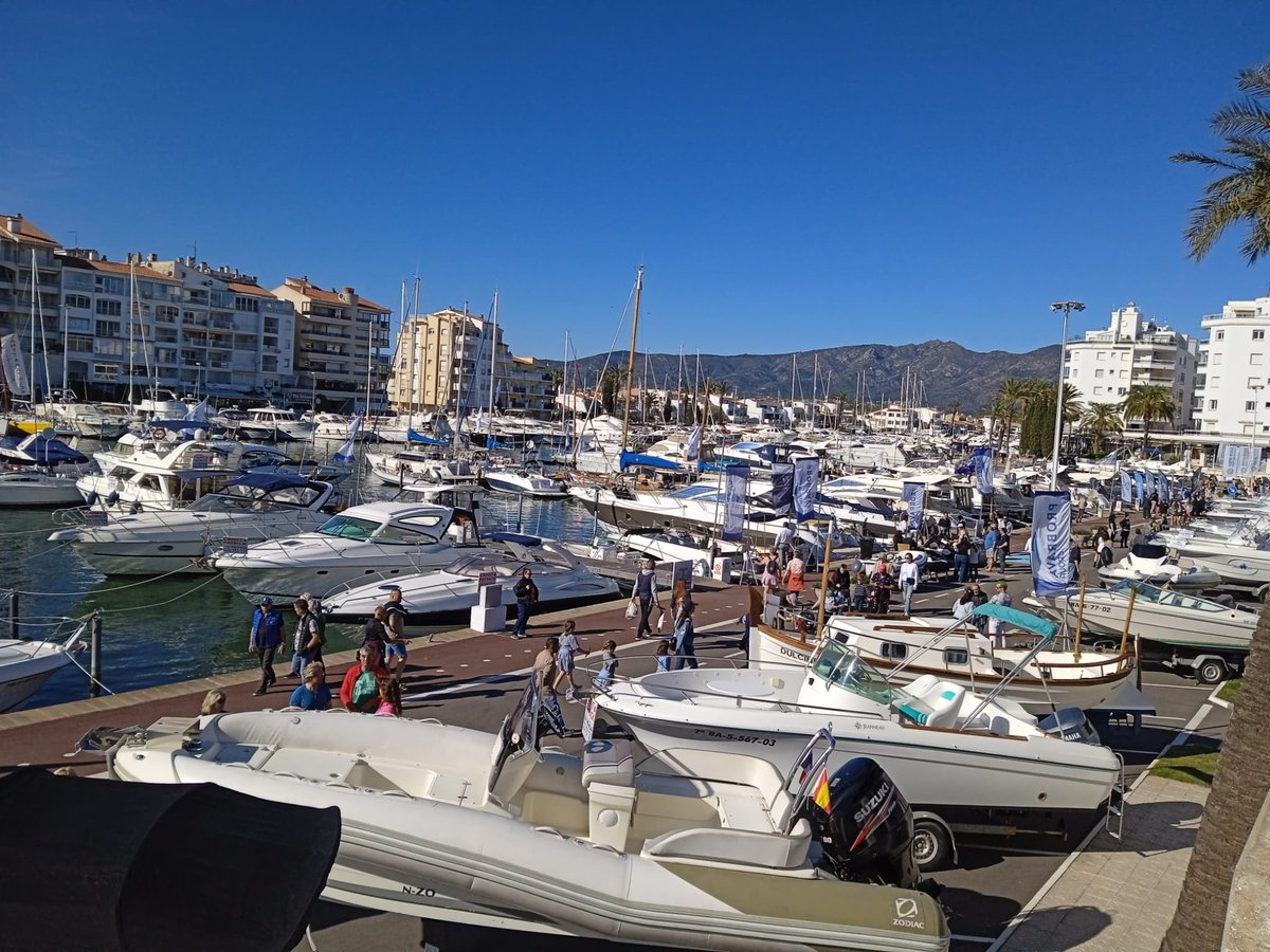 Diumenge va finalitzar la XXIII Fira del Vaixell del Port d'Empuriabrava.
9 dies dedicats a la nàutica que han finalitzat amb balanç molt positiu.
L'organització agraeix l'assistència de tots els visitants i els emplaça a l'edició 2024.