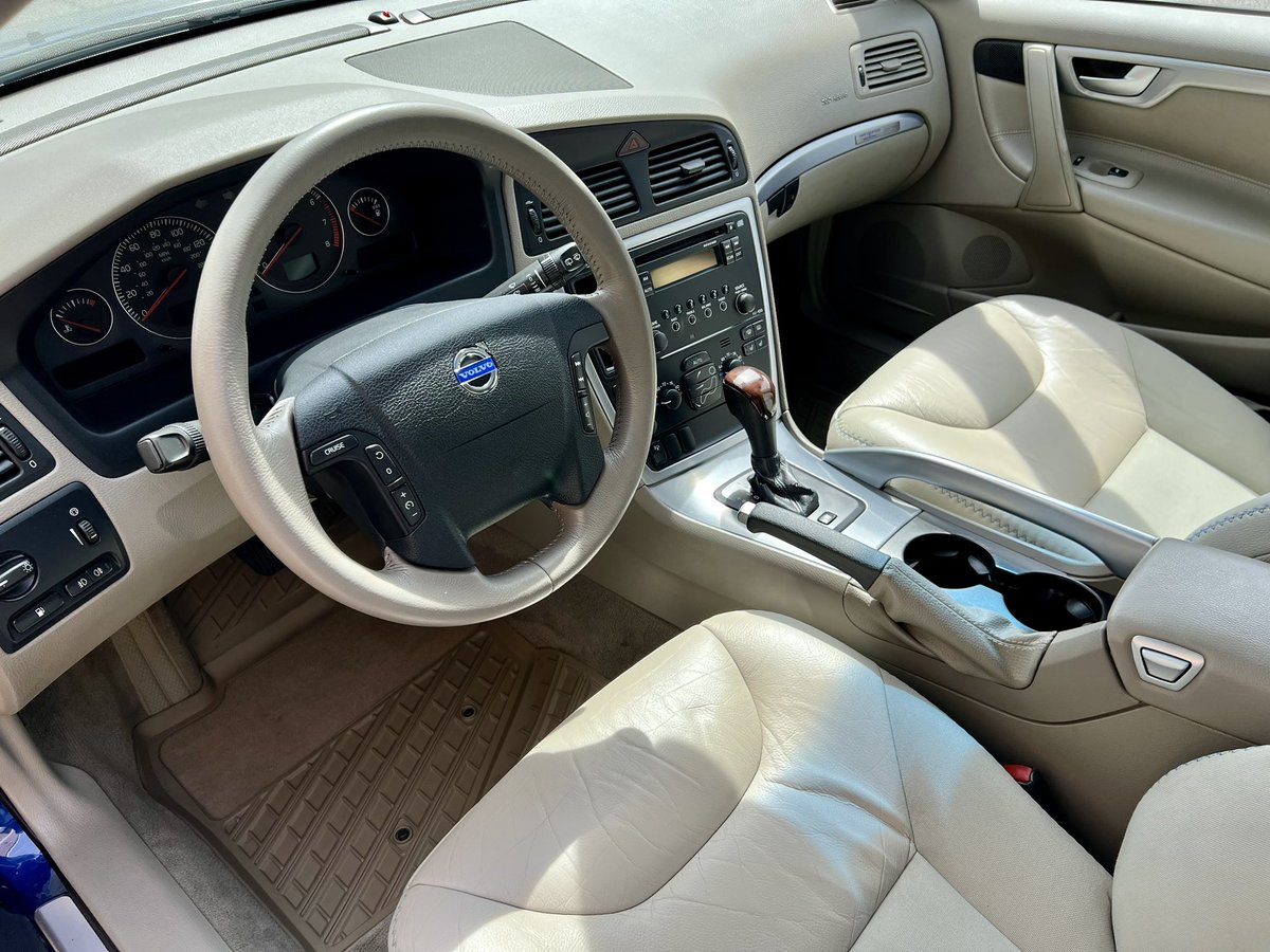 Q Weymouth tweet media