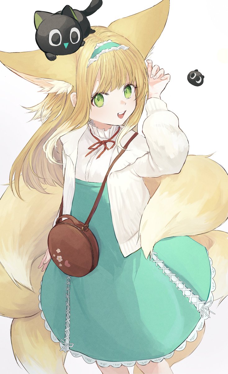 luoxiaohei ,suzuran (arknights) 1girl tail animal ears blonde hair green eyes fox tail fox ears  illustration images