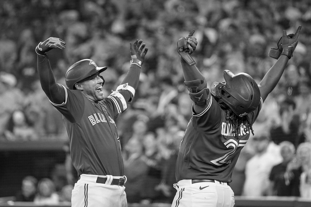 SportsInBW's tweet photo. MLB photos (in black and white): Day 11

@Orioles | @Reds | @Braves | @BlueJays https://t.co/2dvRnaA2M8