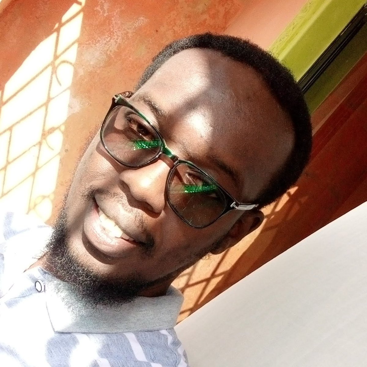 LewisMutai's tweet photo. #NewProfilePic https://t.co/A8W0jaweow
