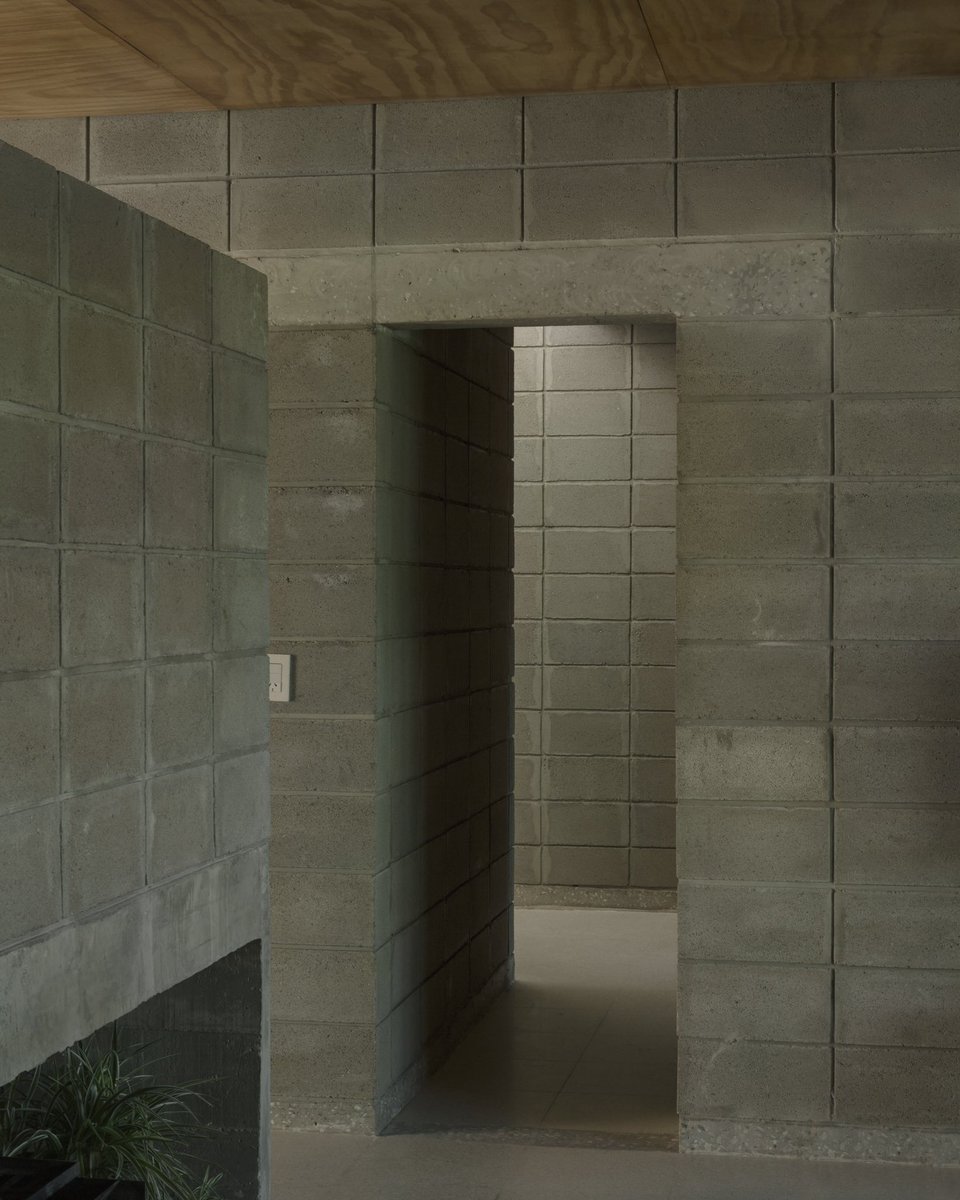 Casa para Juan y Laura, Atelier Atlantico, Sauce Viejo, Santa Fe, Argentina.
—
© #FedericoCairoli | federicocairoli.com