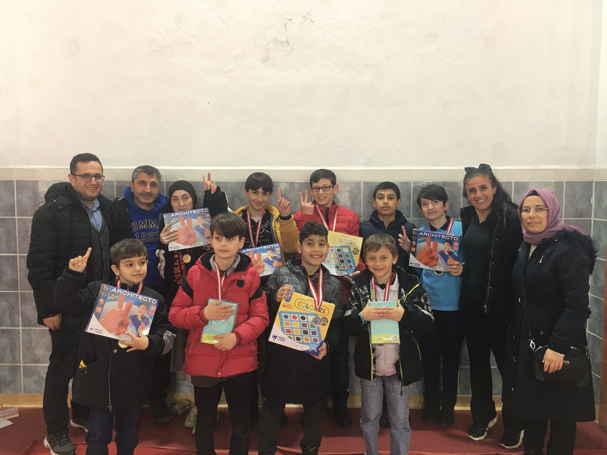 HaciahmetogluOF's tweet photo. Öğrencimiz M.Emin Can ÖZER Akıl ve Zeka Oyunları turnuvasında Kulami alanında Trabzon il BİRİNCİSİ olmuştur. Emeği geçen herkesi tebrik ederiz.
@yigitydemirer @EvrenGrms @ofmem1 @sonerkalkan https://t.co/pHqKfM7byt