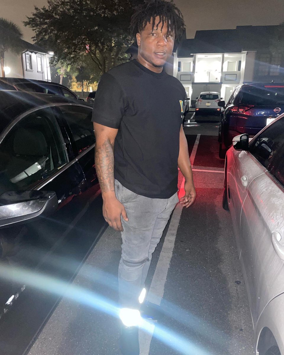 YaBoy_3's tweet photo. Shit it’s been a min 🤣🤣🥶 https://t.co/SLWiiIlxRI