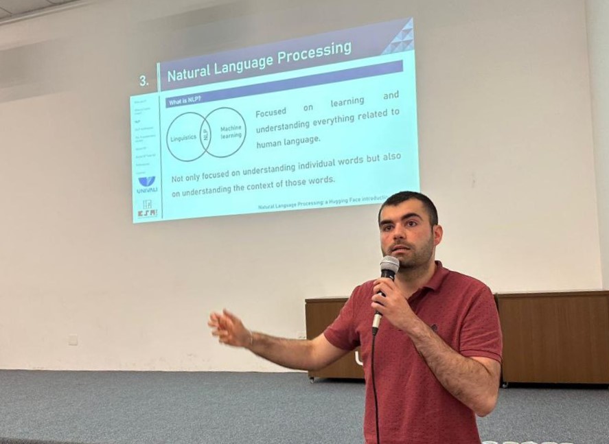 dmjimenezbravo's tweet photo. 🧑💻🇧🇷 Last week I had the chance to make a brief stay at @UnivaliOnline along with other colleagues from @ESALAB_USAL . There we exchanged experiences and knowledge in different meetings.
🔗 https://t.co/LqfubEe6yn
🧵 Thread ⬇️ (1/3)
#research #teaching #ESALab #USAL #UNIVALI https://t.co/3DmmbTf2z9