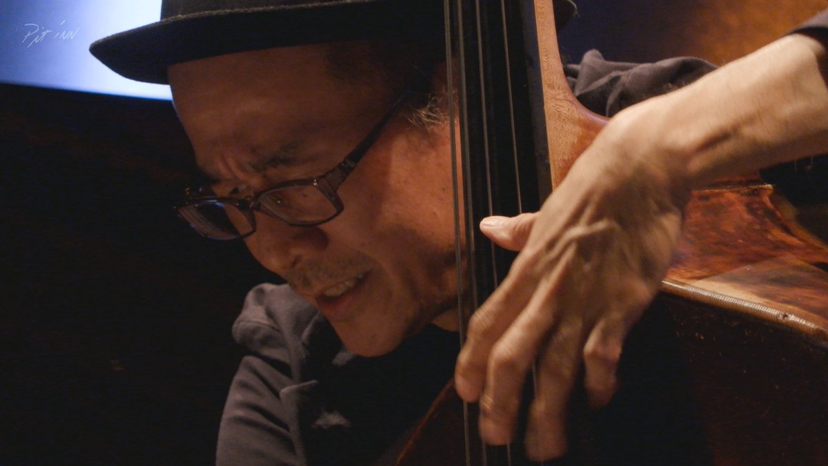 pit_inn_'s tweet photo. Today’s <Yosuke Inoue Trio> show is over!
The archive will be available for streaming for a month. Please enjoy!
https://t.co/1wVC4bMr18
#pitinnnetjazz
#shinjukupitinn
#YosukeInoueTrio
#YosukeInoue #bass
#KazuhiroTakemoto #piano
#ShogoHamada #drums
#jazz https://t.co/VHwVtkIF90