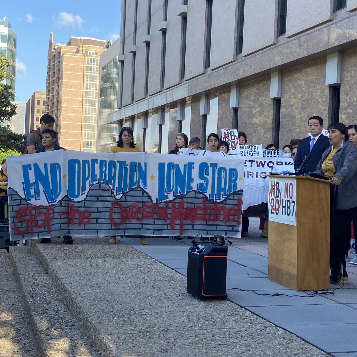 texrising's tweet photo. @texrisingutep is at the Capitol with the TRUST coalition this morning rallying and opposing HB20 & HB7. Our communities deserve safety and freedom from extremist, dangerous border policies. Come to the #txcapitol and drop cards OPPOSING these bills today! https://t.co/u9rRf2pOk2