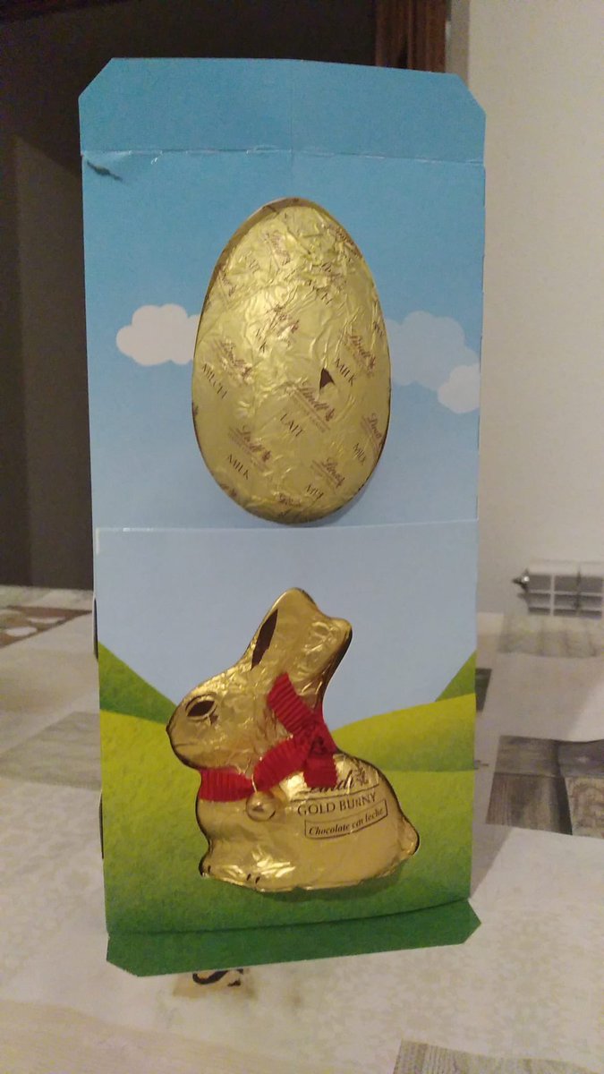 juancruztisera's tweet photo. @Lipovetzky Huevo de pascua o alquilar? Ahhhh valen lo mismo !!! Impresentable sos!! https://t.co/tpdmrKd6HH