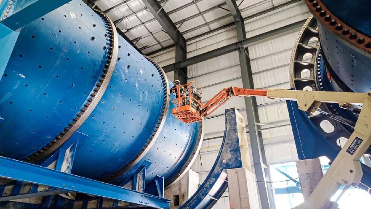 SSE is committed to working with you in every step of the process.  

We provide installation and maintenance of surface and underground mining equipment ball mills, sag mills, crushers, agitators, and more!  

scottsteel.ca/services 

#mining #steelerection #mineralprocessing