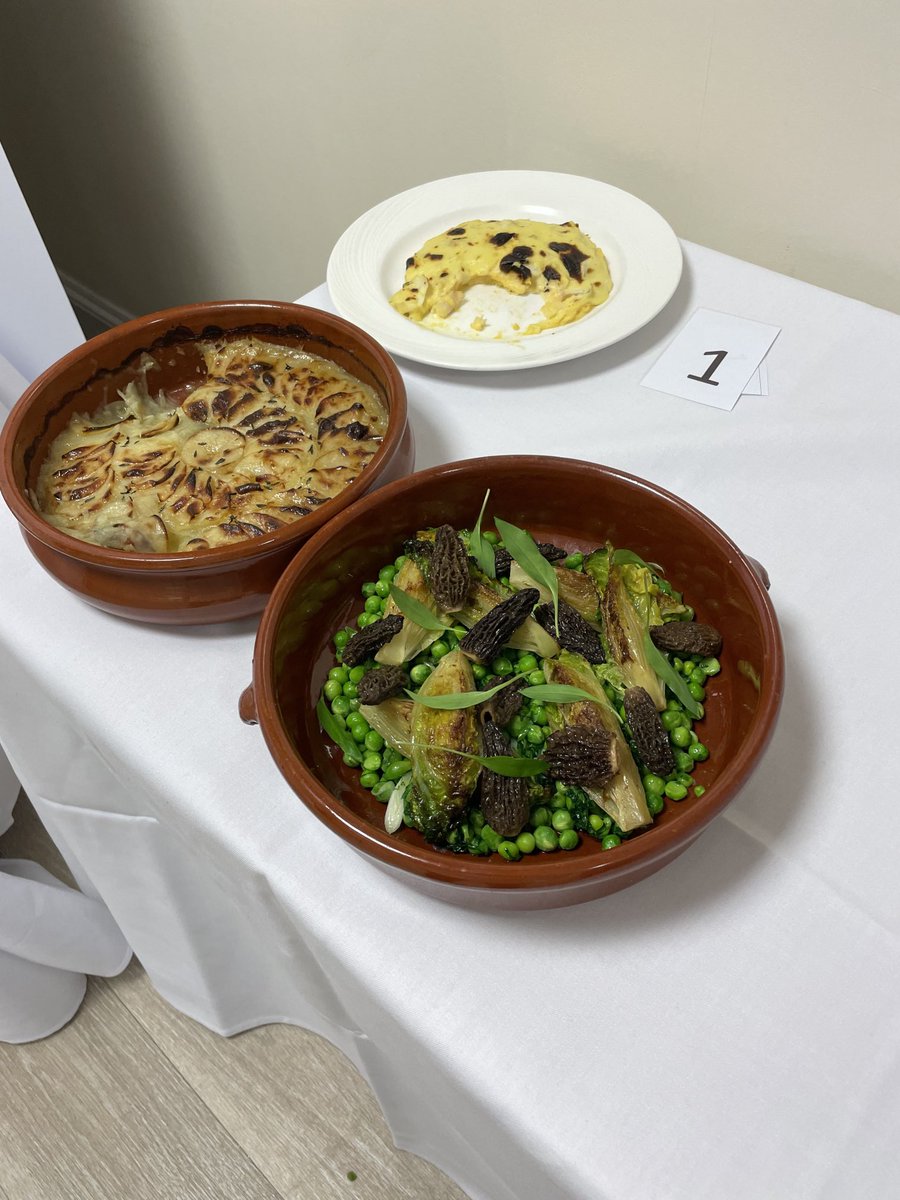 ChefColcombe's tweet image. ⁦@UCBofficial⁩ ⁦@LiquidPR⁩ judging the semifinal Awards of Excellence @Royalacademyofculinaryarts Good luck to everyone involved. You are all winners at this stage