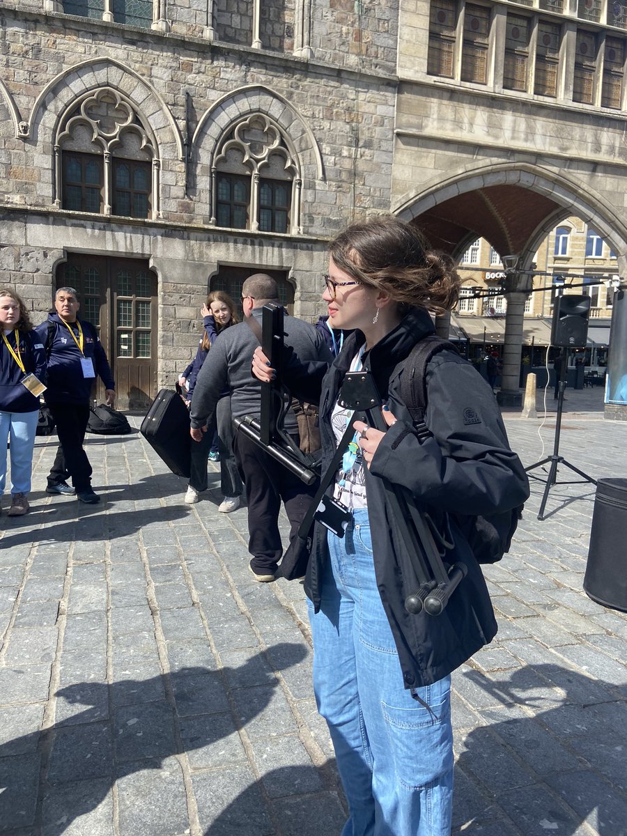 First concert is underway 🇧🇪🎼🚌 #WHSMusictour