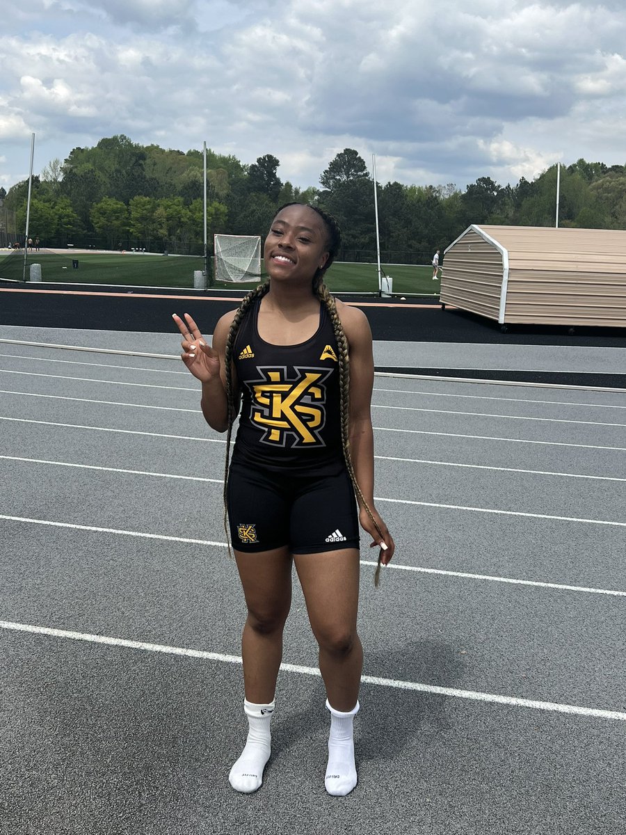 SamiyaWayne's tweet photo. Blessed to receive an offer from kennesaw state university #ksu !! https://t.co/TUvYrrP8b3