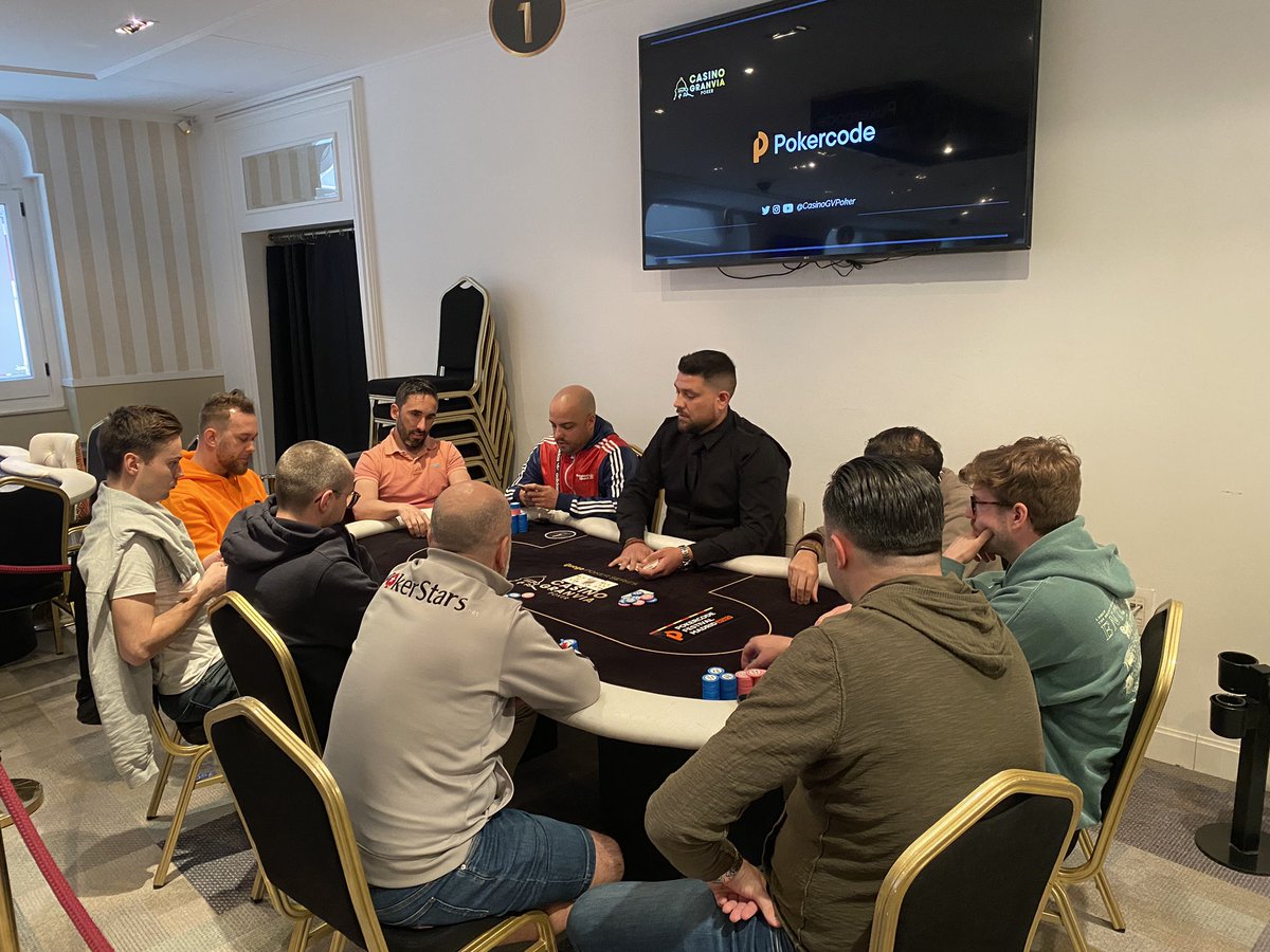 CasinoGVPoker's tweet photo. En marcha la mesa final del primer evento del
🧡 POKER CODE FESTIVAL 🧡
La #PokerCodeCup
Estos son sus integrantes. ¡Buena suerte!
@_pokercode @CasinoGranVia https://t.co/kTVfsvHsQr