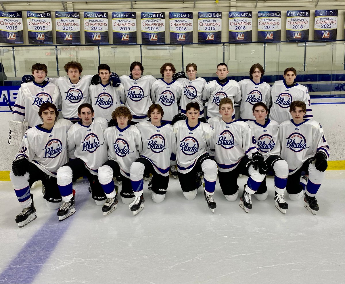 ODHigh's tweet photo. The U18A @MtPearlBlades are all #Patriots, &amp; they go for GOLD in the @HkyNL Provincials at 3:30 today in DF Barnes Arena. For the Level 3s, this will finish their minor hockey careers-an emotional day for players &amp; parents alike. #GoBladesGo #GoPats @NLESDCA @ODAthleticsNL https://t.co/7oQxiu9f5B