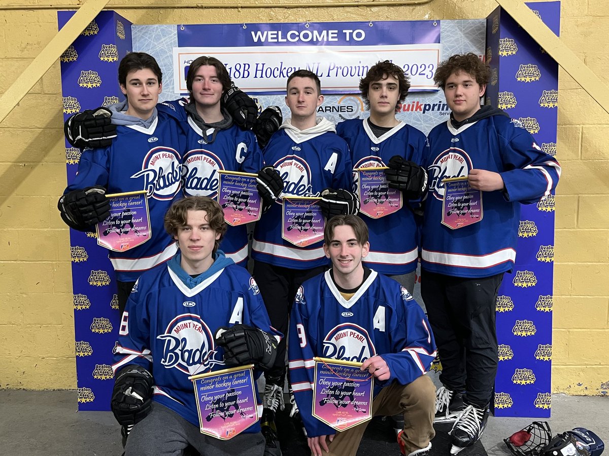 ODHigh's tweet photo. The U18A @MtPearlBlades are all #Patriots, &amp; they go for GOLD in the @HkyNL Provincials at 3:30 today in DF Barnes Arena. For the Level 3s, this will finish their minor hockey careers-an emotional day for players &amp; parents alike. #GoBladesGo #GoPats @NLESDCA @ODAthleticsNL https://t.co/7oQxiu9f5B