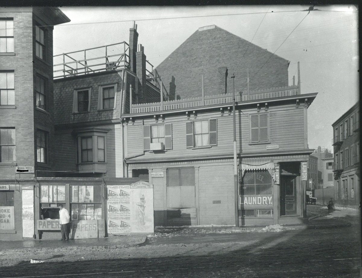 We have a new #mysteryphoto for you, Boston! Can you figure out the date and location of this image? <a href="/universalhub/">Adam Gaffin</a> <a href="/HUBhistory/">Jake @ HUB History</a>