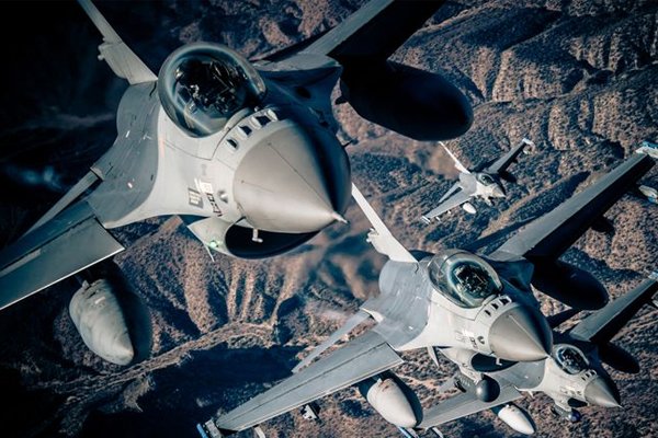 MWJeditor's tweet photo. .@northropgrumman’s AN/ALQ-257 Integrated Viper Electronic Warfare Suite (#IVEWS) has completed @usairforce Intelligence Validated Emulator (LIVE) testing. https://t.co/PwchP4gs7P https://t.co/PbjT1zmYj6