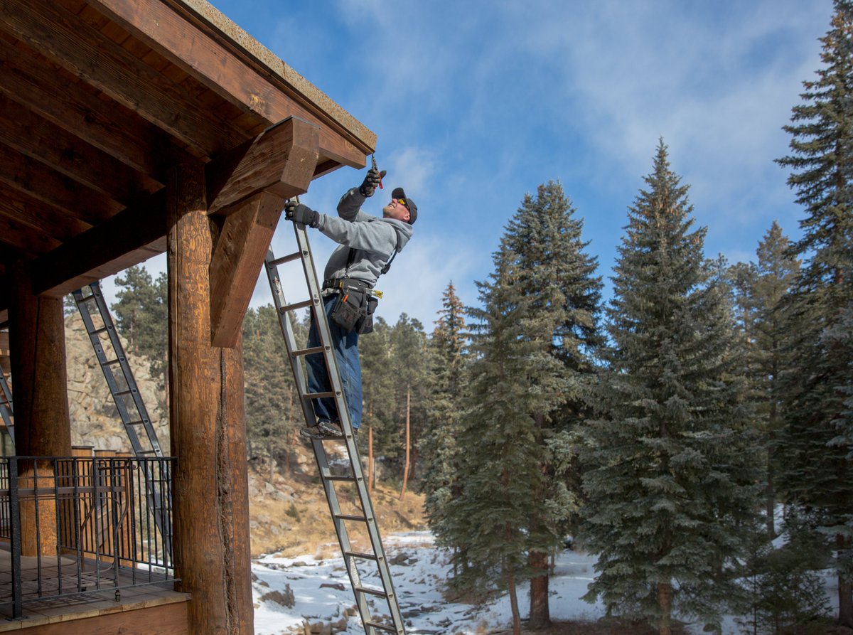 ConiferGutterCo's tweet photo. At Conifer Gutter Service, we’ll recommend the products that are right for you, and we’ll get you through all four Colorado seasons comfortably and affordably, for years to come. For the very best products and services, you can get to keep your gutter working and looking great. https://t.co/zcIv4ulGq4